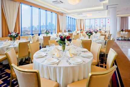 vista lounge sky ballroom sheraton catering island york ny penthouse hall points four queens 53rd 7th avenue pm street am