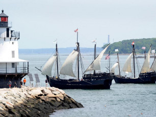 Historic 15th century Sailing Ships (Pirate Ships)