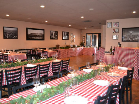 Grimaldis Banquets & Catering