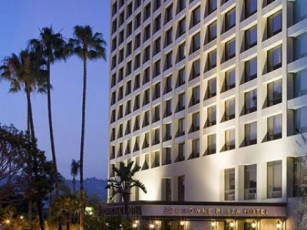 Crowne Plaza Beverly Hills