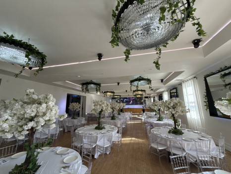 Maxximo New Age Banquet Hall