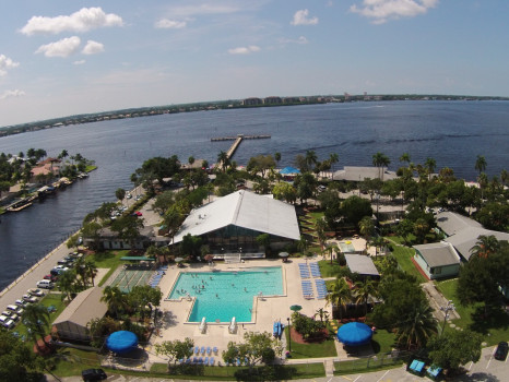 Cape Coral Yacht Club