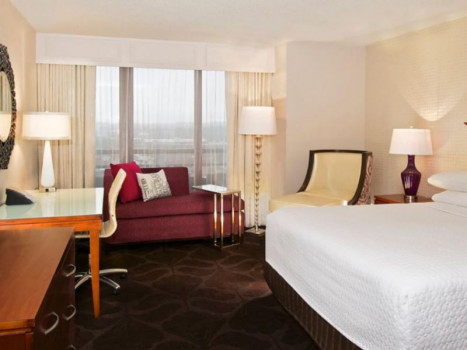 Crowne Plaza Atlanta Perimeter at Ravinia