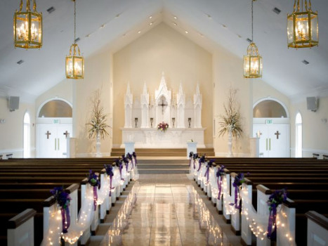 Pristine Chapel Lakeside