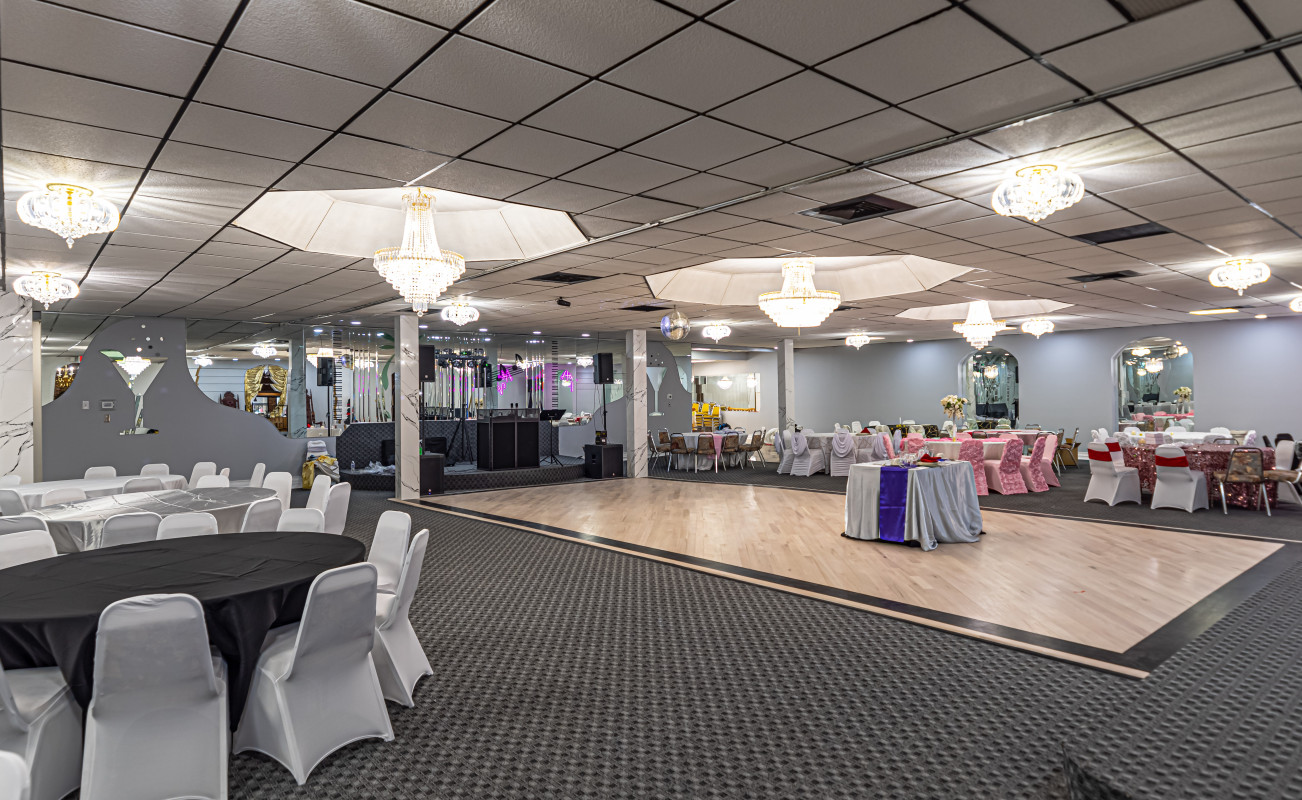Holiday Banquet Hall In Palos Hills Illinois holiday-banquet-hall-in-palos-hills-illinois