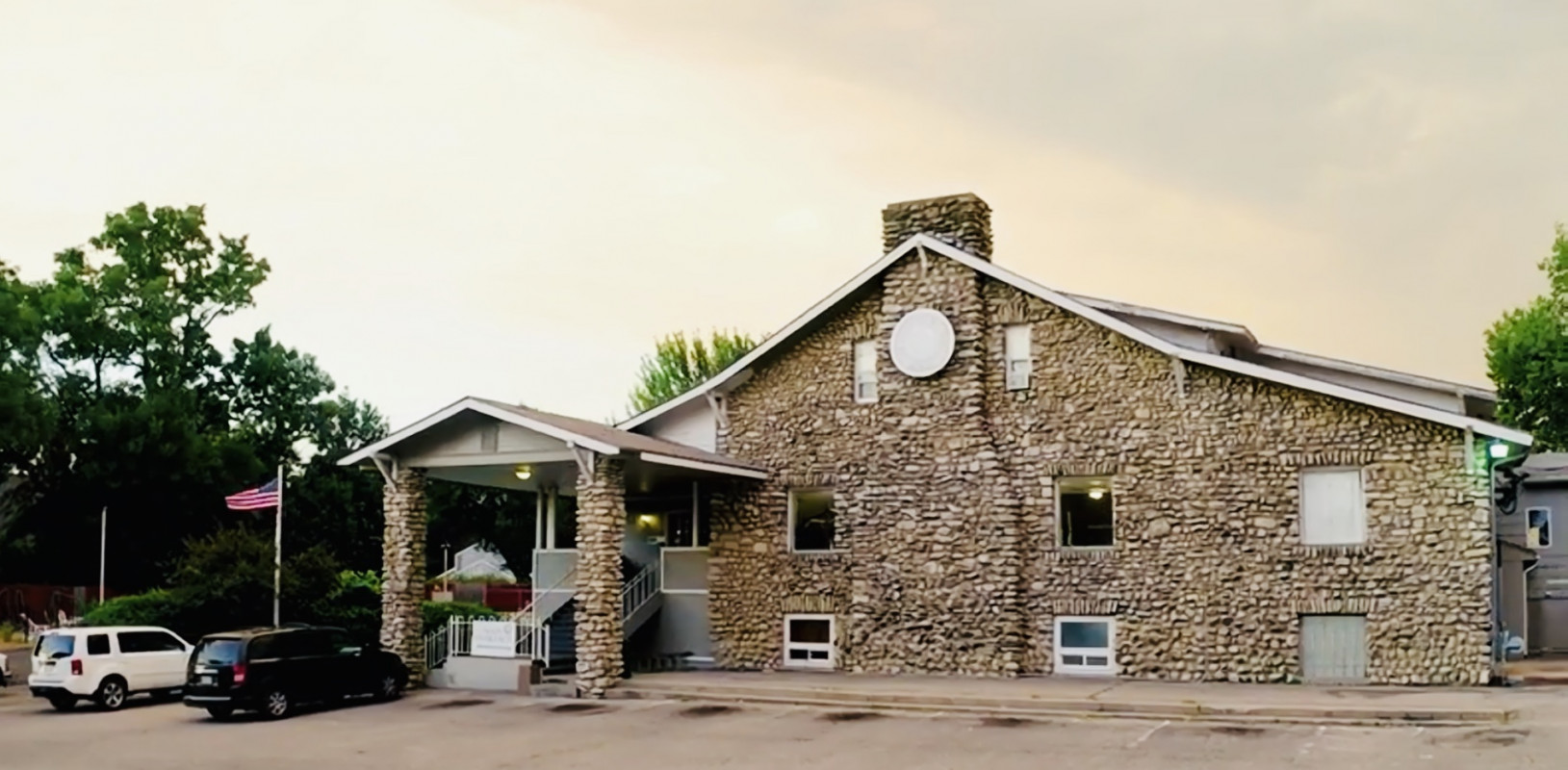 Hilltop Clubhouse Best Flint Hills Wedding Venue in Junction City, Kansas