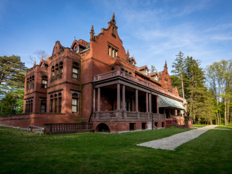 Ventfort Hall Mansion and Gilded Age Museum