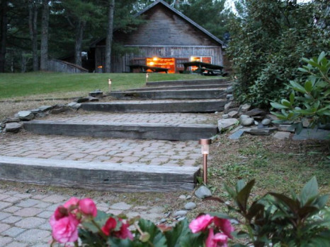 Maine Lakeside Cabins