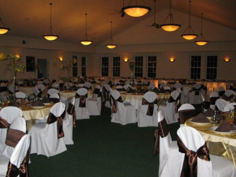 Willow Wood Golf Club & Banquet Facility