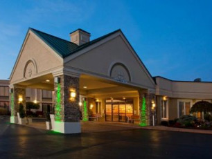 Holiday Inn Buffalo Airport