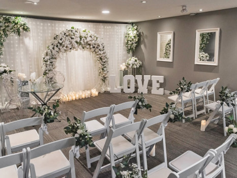 Toronto Wedding Chapel