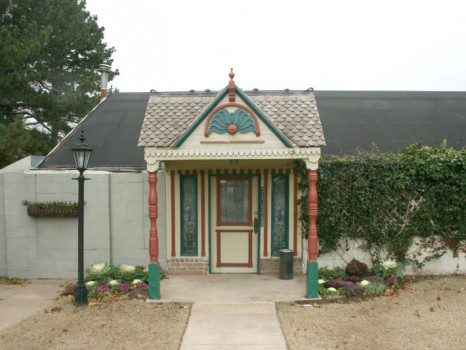 Morrison Conservatory