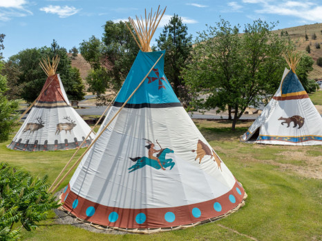 Kah-Nee-Ta Hot Springs Resort