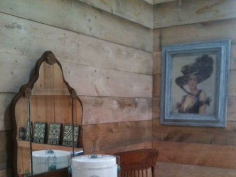 The Acorn Barn at Crampton Manor