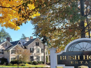 Bush House Estate
