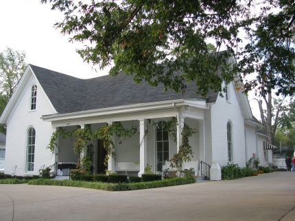 Photo of Carriage Lane Inn