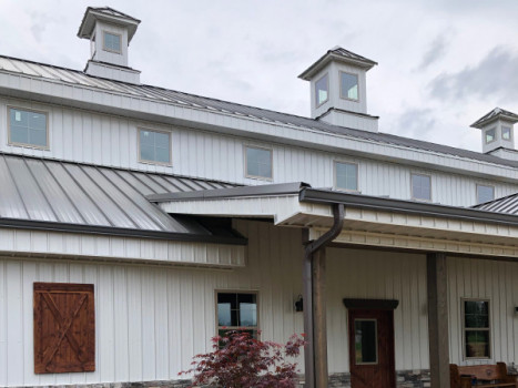 The Barn at Fiddle Dee Farms