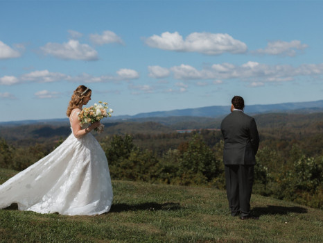 The Loyston Copper Top Estate