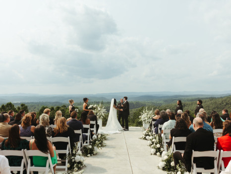 The Loyston Copper Top Estate