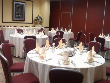 Crowne Plaza Suites Ballroom