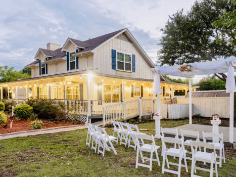 Bluebird Cottage Wedding Venue & Event Center