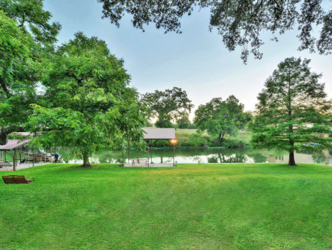 Pecan Creek  Lakehouse