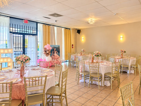 Luxe Noir Venue