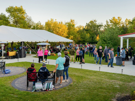 Maple Street Events at Creekside Place